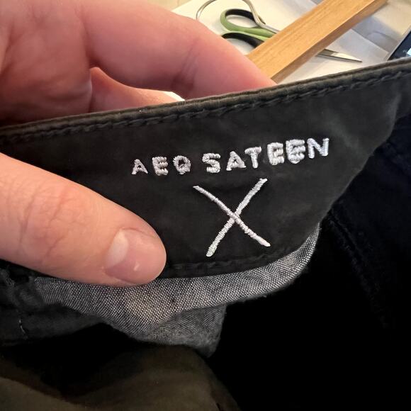 American Eagle Green Sateen Jeggings LAST CALL - Picture 7 of 7